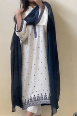 Vanzila  Embroidered 3 PC